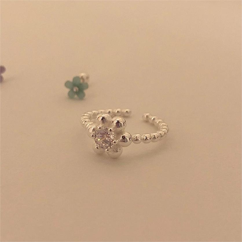 Minimalist Floral Heart-Shaped 925 Sterling Silver Ring with Prong-Set Cubic Zirconia for Women