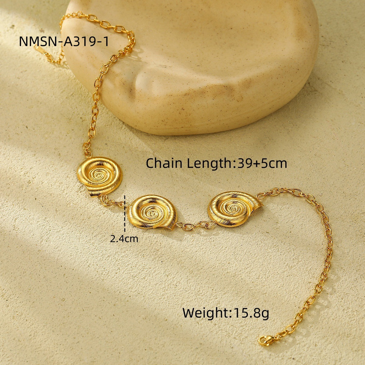 Collana con ciondolo a chiocciola a spirale alla moda in acciaio inossidabile con placcatura in oro 18 carati da donna