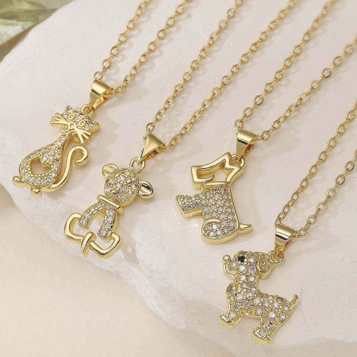 Minimalist 18K Gold Plated Brass Cubic Zirconia Animal Pendant Necklace