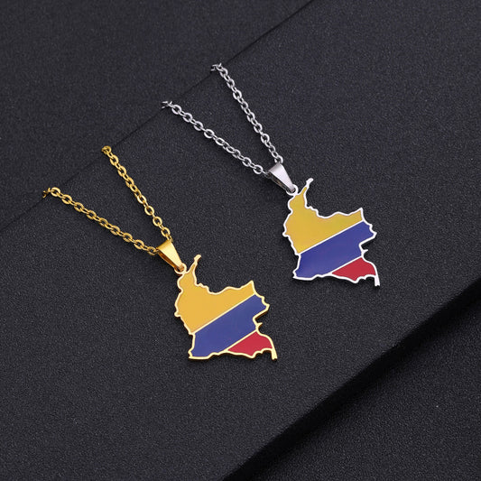 Collana con ciondolo geometrico etnico vintage in acciaio inossidabile con finitura placcata e catena O per unisex