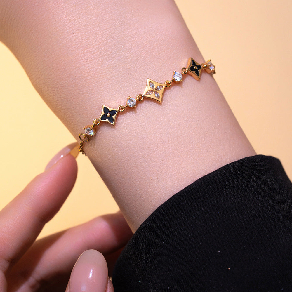 Braccialetto da donna Minimalista Cuore Stella Luna Farfalla con Strass in Acciaio al Titanio con Finitura Placcata