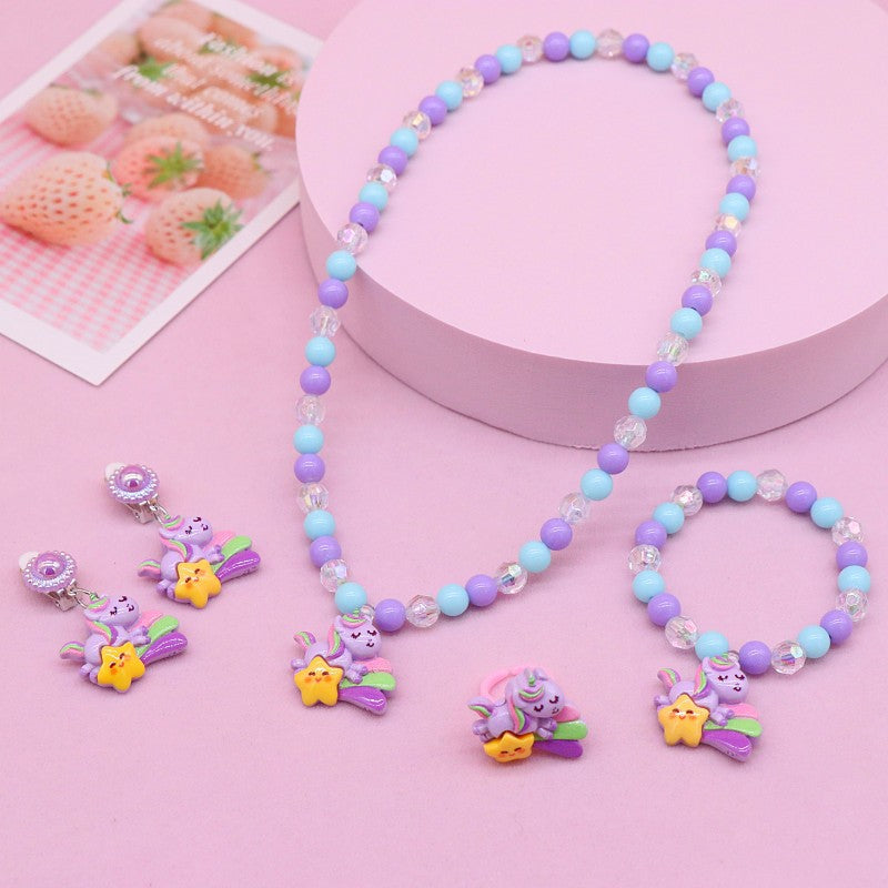 Collana in resina unicorno cartone animato per bambini con catena di perline rotonde, ciondolo a forma di animale fatto a mano, gioielli collezione principessa