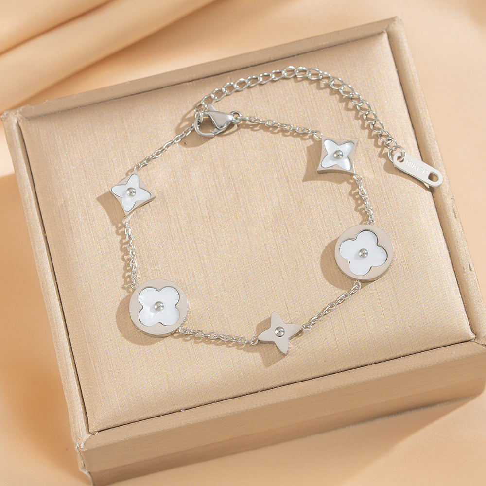Minimalist Four-Leaf Clover Seashell Titanium Steel Bracelet Set with O-Chain for Women