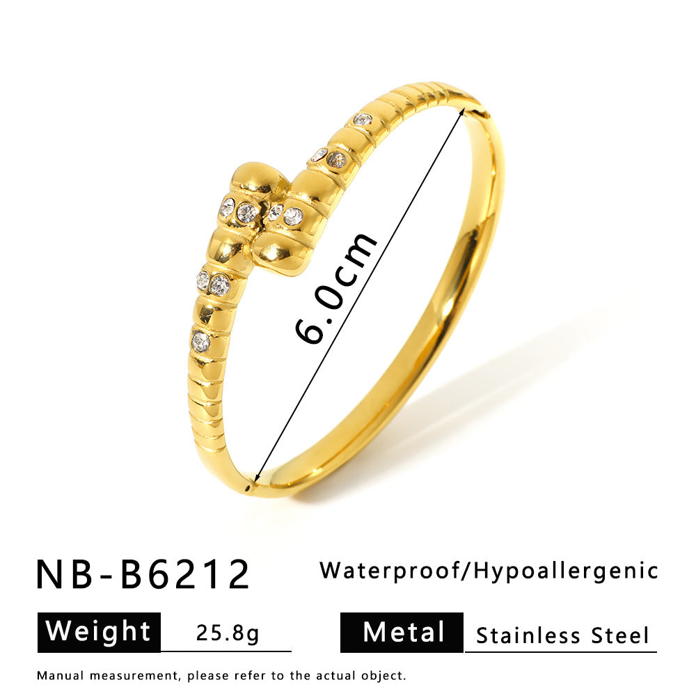 Bracciale da donna in acciaio inossidabile geometrico minimalista con placcatura sottovuoto in oro 18 carati