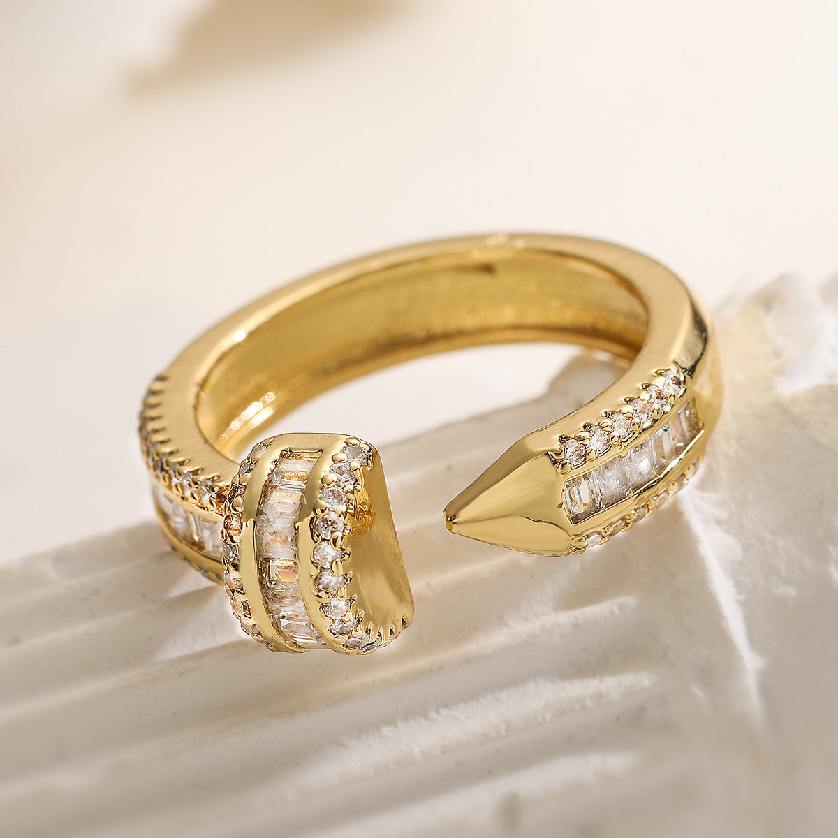 Minimalist Geometric Open Ring in Copper with 18K Gold Plating and Zircon Inlay for Women