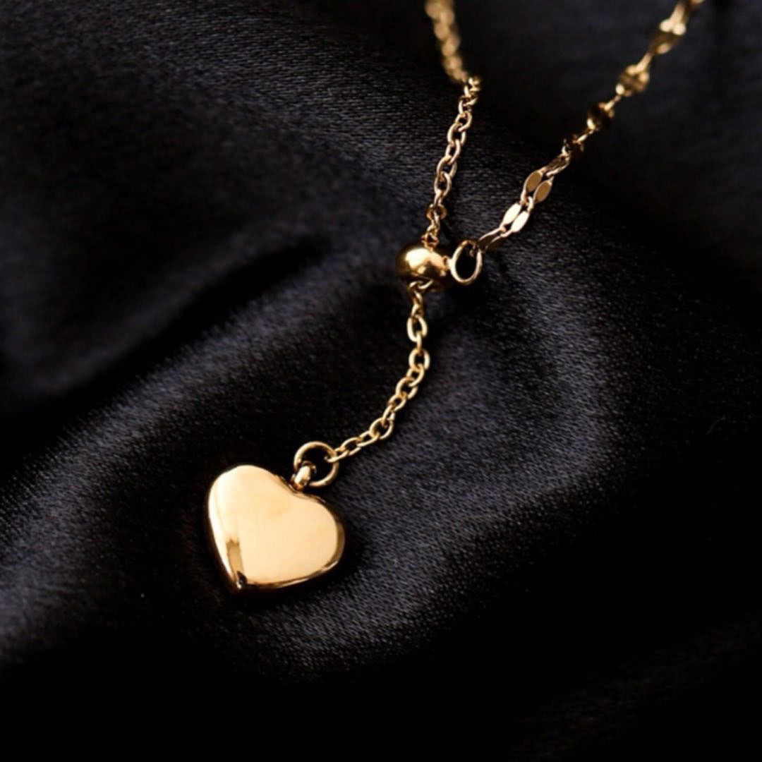 Minimalist Heart-Shaped Titanium Steel Pendant Necklace with Tassel and Adjustable Drawstring for Women