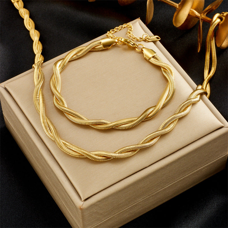 Collana e Bracciale Girocollo da Donna Minimalista con Design a Catena Intrecciata in Acciaio Titanio Placcato Oro