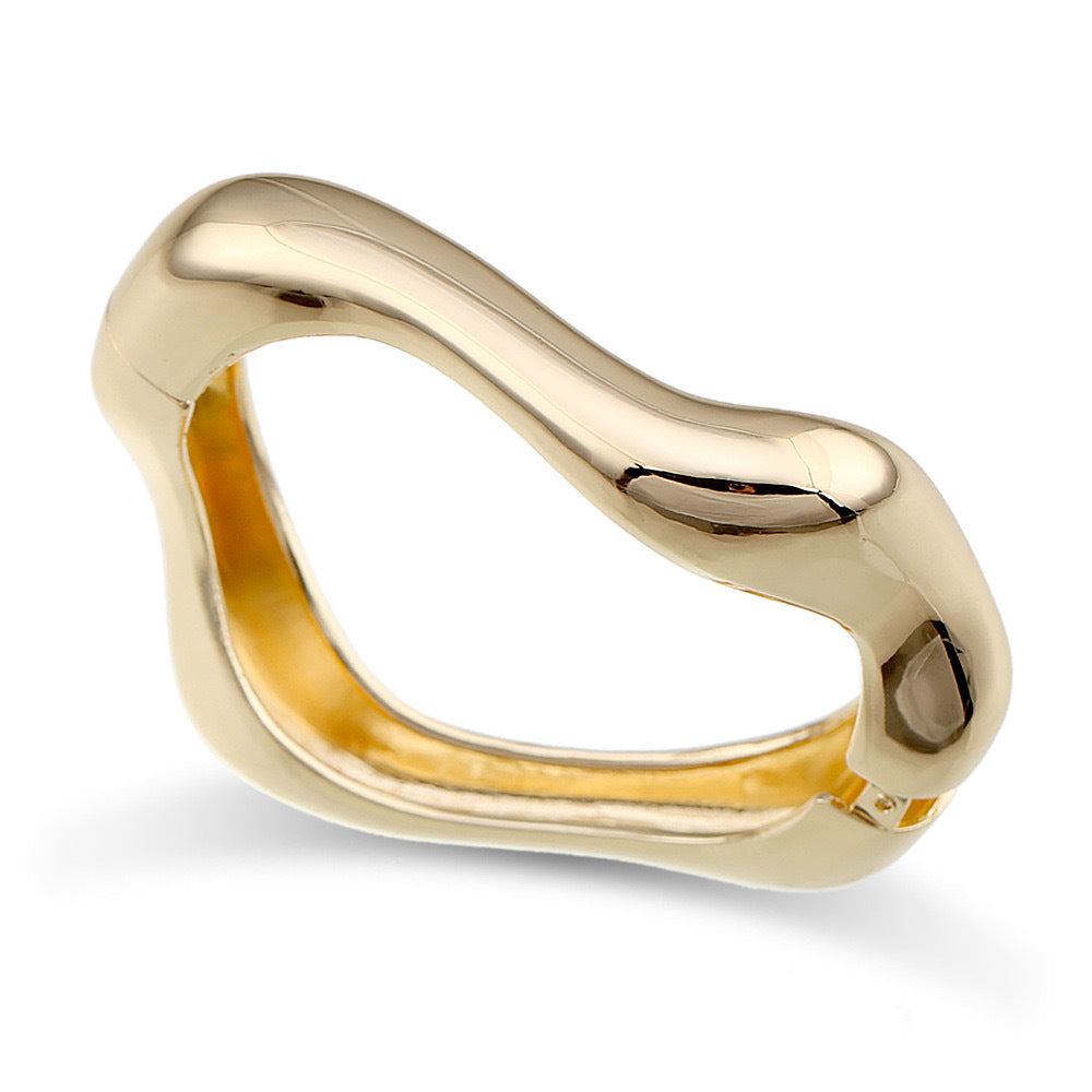 Fashion Trendy Exaggerated Geometric Plated Alloy Bracelet with Smooth Line Design
