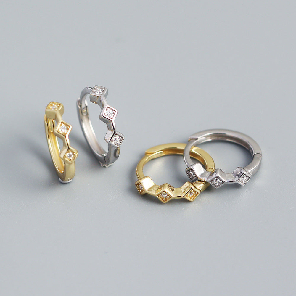 Minimalist Geometric Rhombus-Shaped S925 Sterling Silver Stud Earrings with Rhinestone Inlay