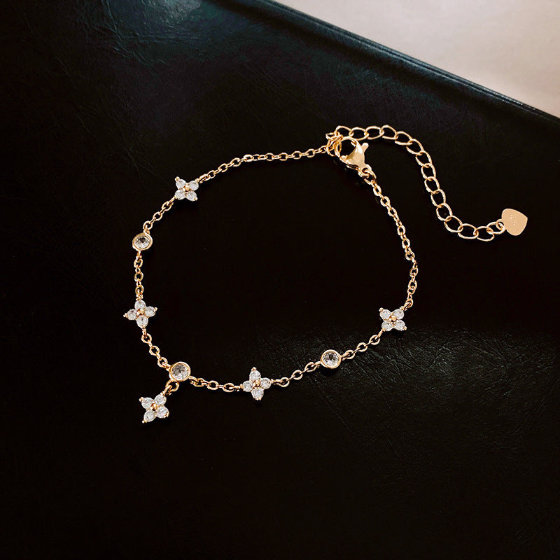 Luxury Elegant Geometric Floral Brass Bracelet with Cubic Zirconia Inlay for Women