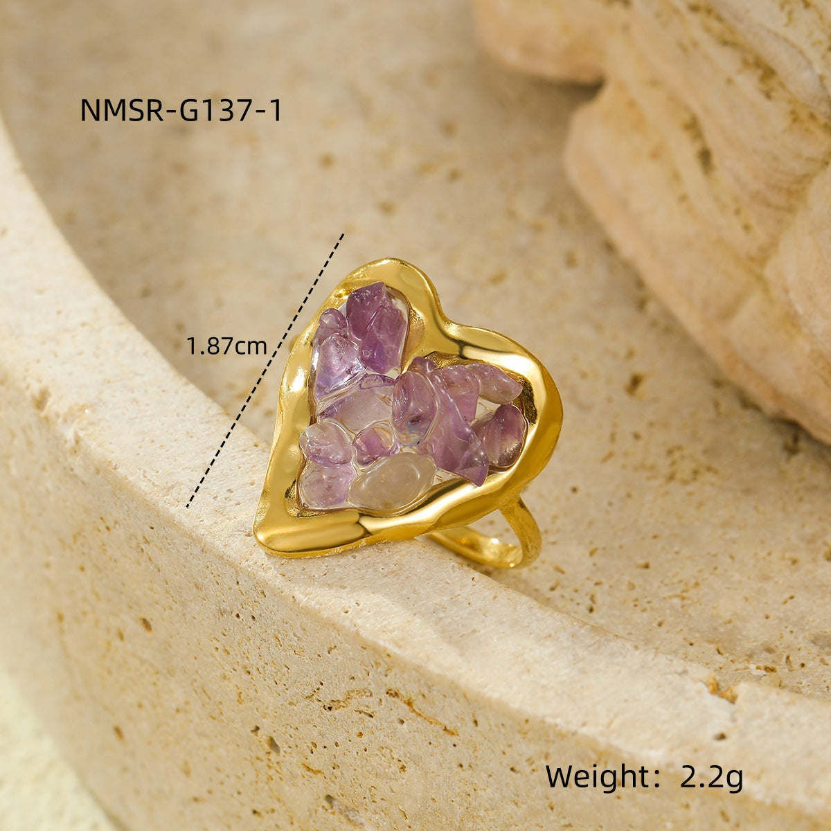Anillo minimalista de acero inoxidable en forma de corazón con baño de oro de 18 quilates e incrustaciones de piedra natural para mujer