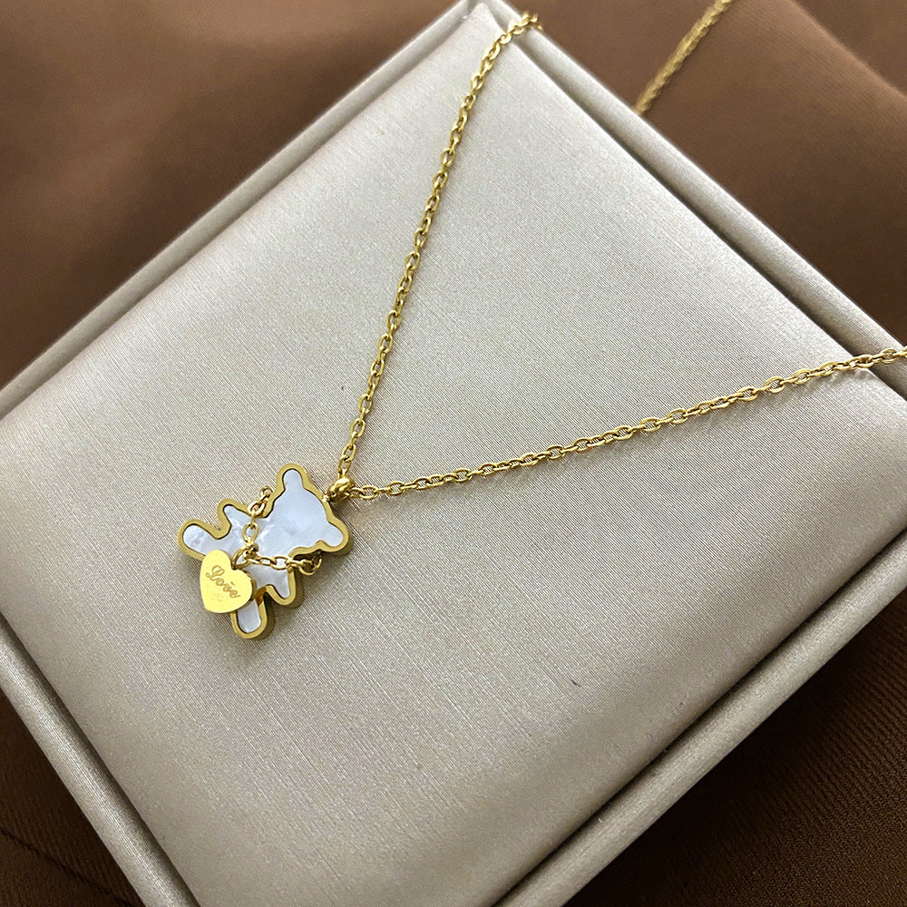 Vintage Star-Shaped Titanium Steel Necklace with Electroplated Finish for Men