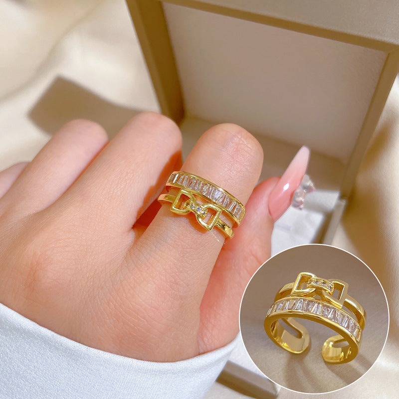 Minimalist Sweet Geometric Round Brass Plated Rhinestone Ring for Women and Men