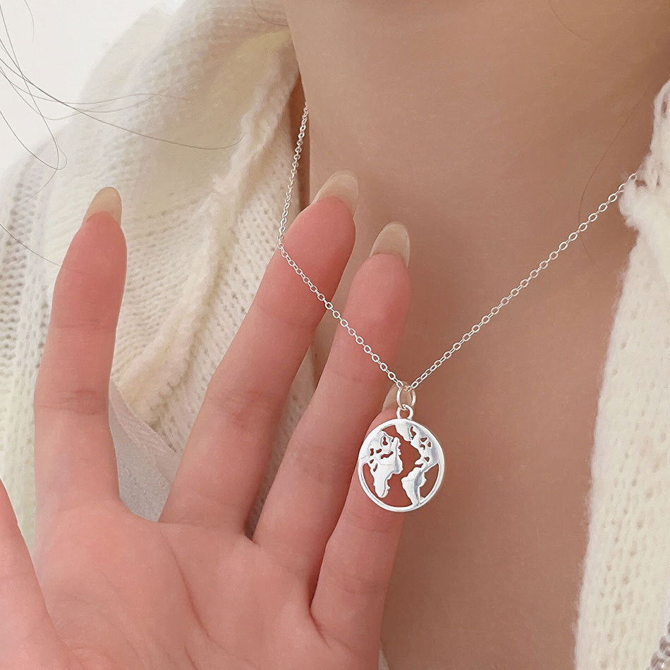 Collana corta geometrica in argento sterling 925