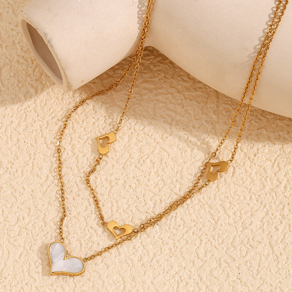 Collana da donna alla moda con ciondolo a cuore in acciaio inossidabile placcato oro 18 carati