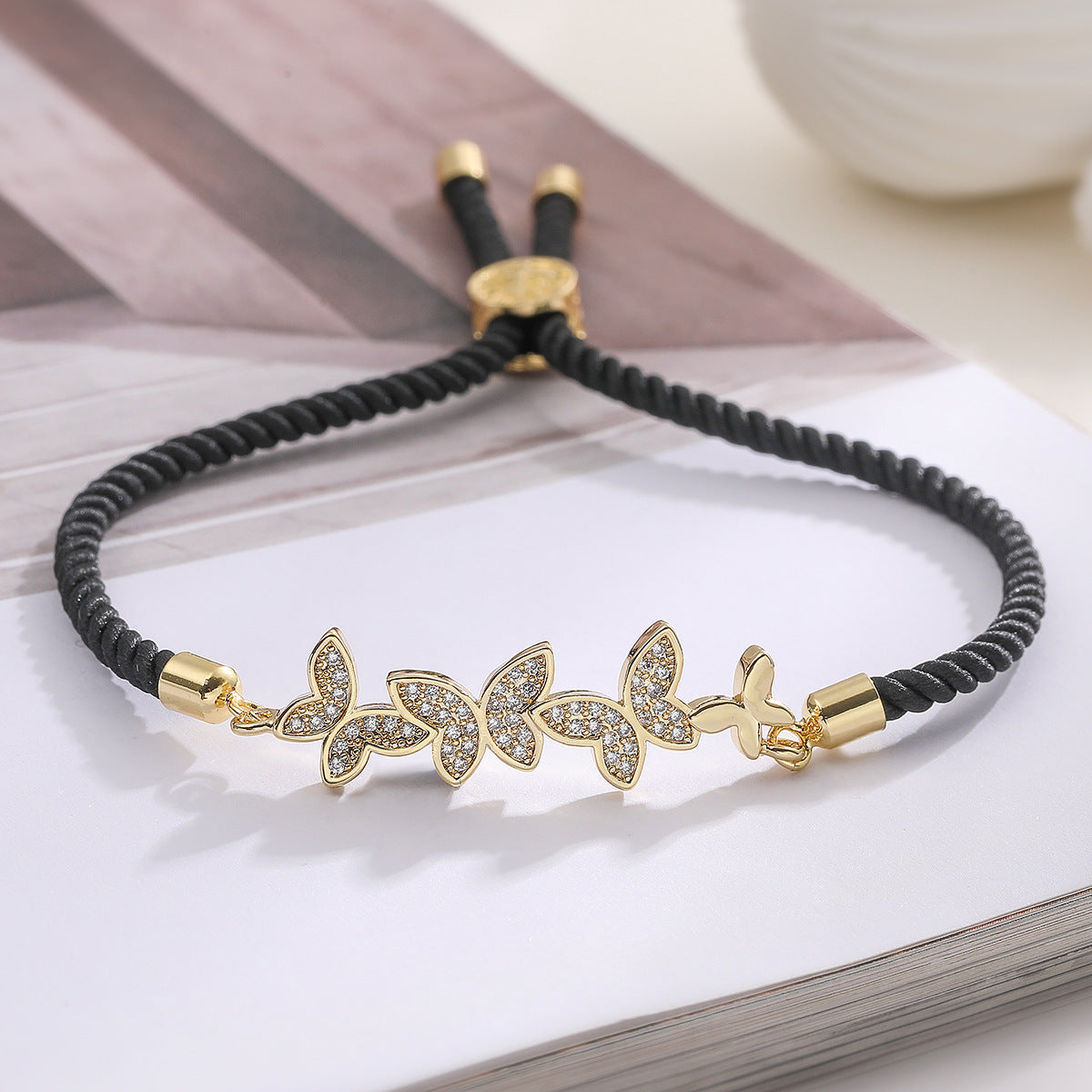 Fashion Commuter 18K Gold Plated Brass Micro-inlay Cubic Zirconia Geometric Butterfly Bracelet for Women