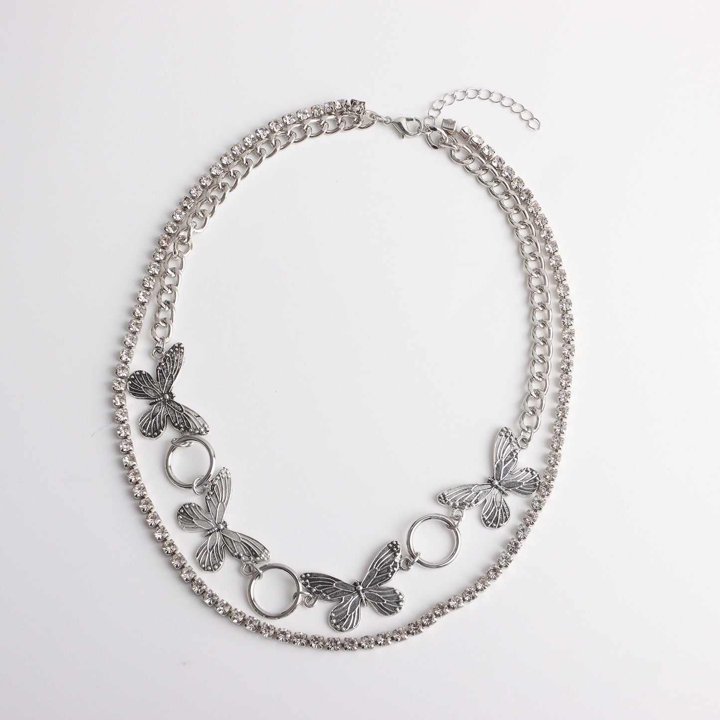 Vintage Style Butterfly-Shaped Alloy Necklace with Rhinestone Inlay and Plated Finish for Women