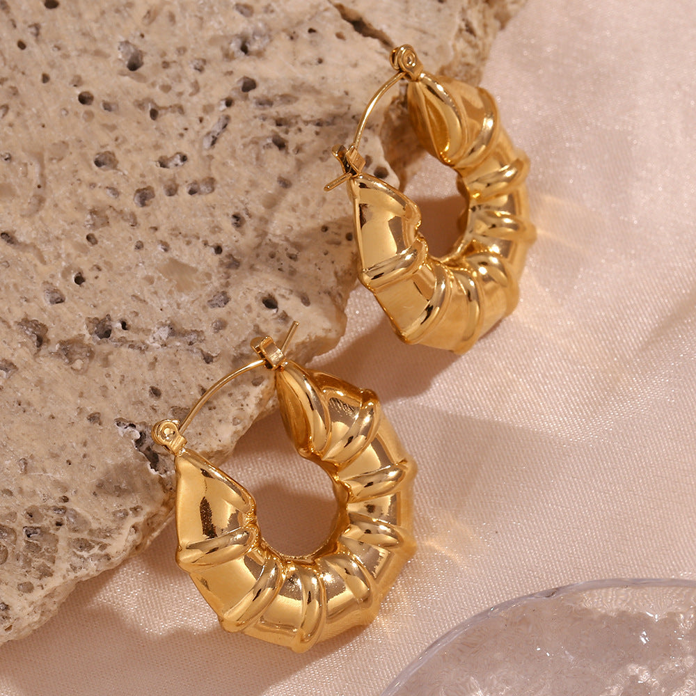 Aretes de aro huecos geométricos minimalistas de moda de acero inoxidable chapados en oro de 18 quilates para mujer