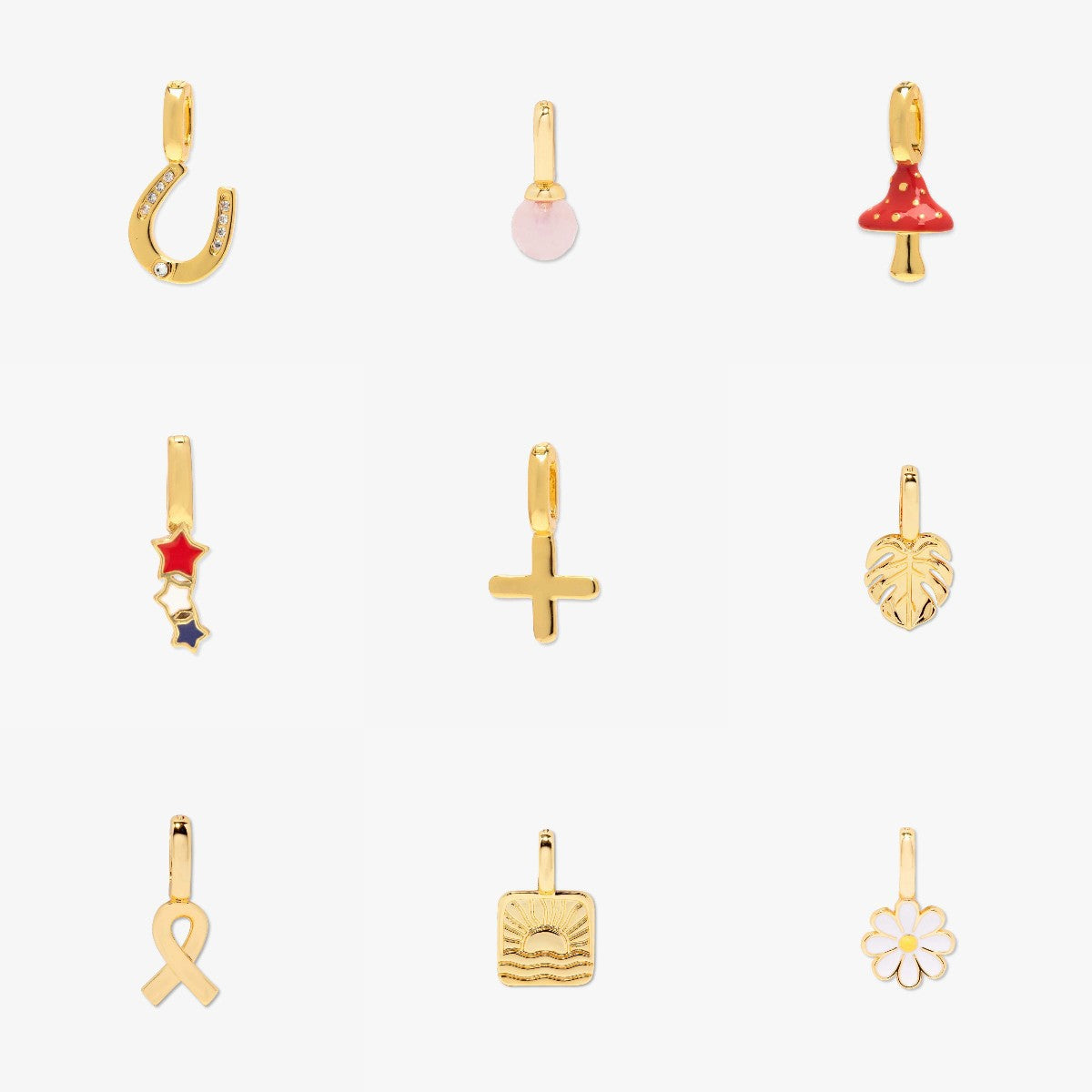 Collana da Bar con Ciondoli Geometrici a Stella e Cuore in Acciaio al Titanio Placcato Oro 18K Vintage Unisex