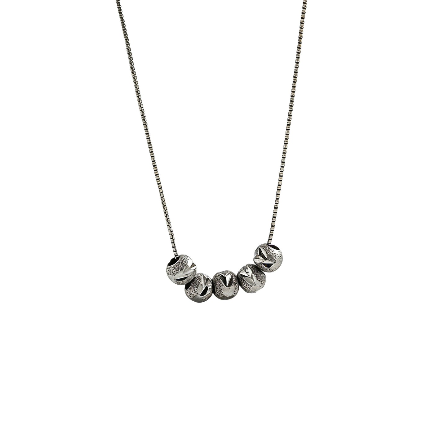 Collana da donna con catena a maglie, in acciaio inossidabile placcato, design geometrico di lusso e perline portafortuna