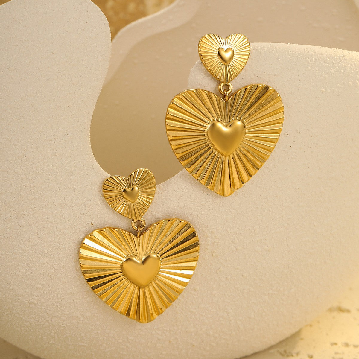 Elegante collar de acero inoxidable geométrico con borlas y corazón, chapado en oro de 18 quilates, para mujer