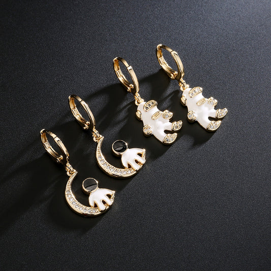 Minimalist Moon Astronaut Shaped Earrings in Copper with 18K Gold Plating and Enamel Finish for Women