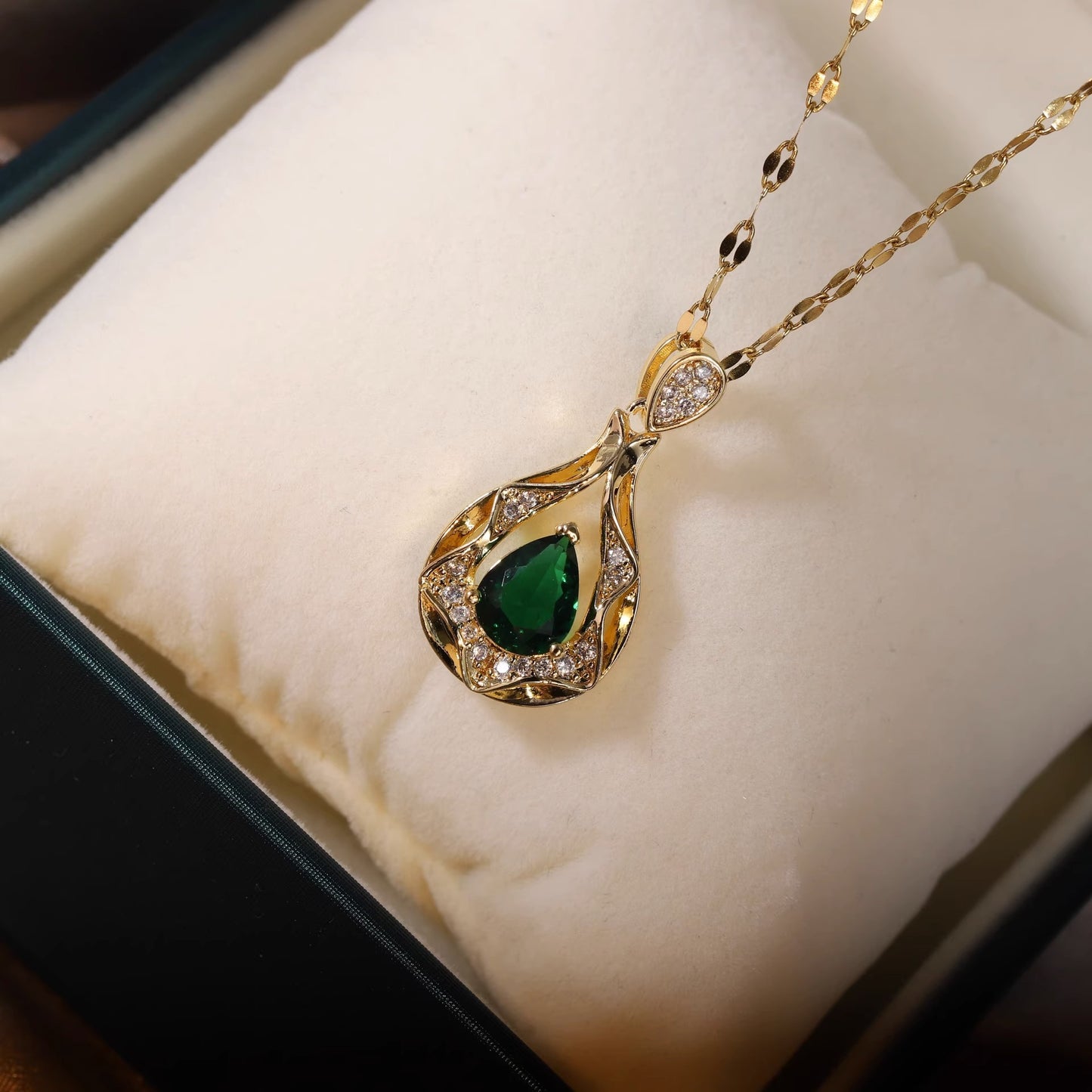 Minimalist Teardrop-Shaped Titanium Steel Necklace with Electroplated Finish and Micro-Paved Copper Pendant for Women