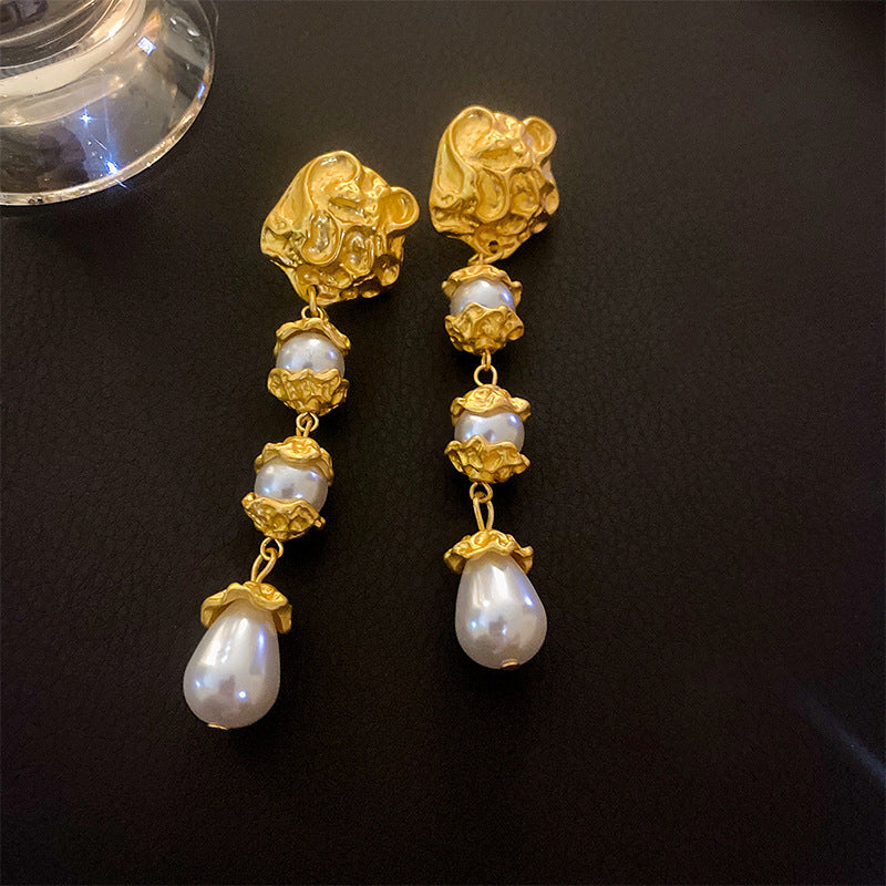 Orecchini a perno floreali vintage con perle e smalto in acciaio inossidabile da donna