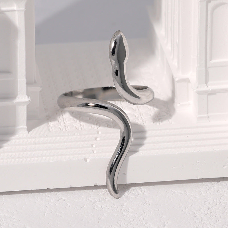 Anello Aperto Minimalista da Donna a Serpente in Acciaio Inossidabile Placcato Oro 18K Regolabile