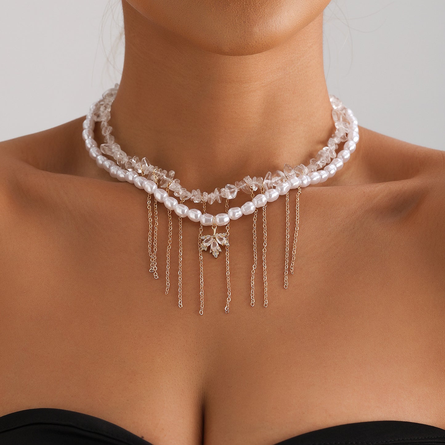 Trendy Fashion Collarbone Necklace for Women with Coconut Tree Pendant, Baroque Pearl Accents, Alloy Base, Electroplated Finish, Geometric Design