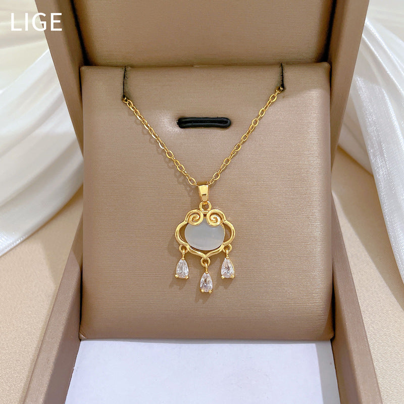 Luxury Titanium Steel Cat's Eye Stone Lucky Lock Pendant Necklace for Women with Full Rhinestone Inlay and Geometric Design for Clavicle Styling