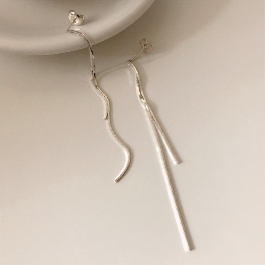 Pendientes Largos de Cadena Fina Minimalistas para Mujer de Plata de Ley 925 con Acento Geométrico de Cuentas y Acabado Pulido