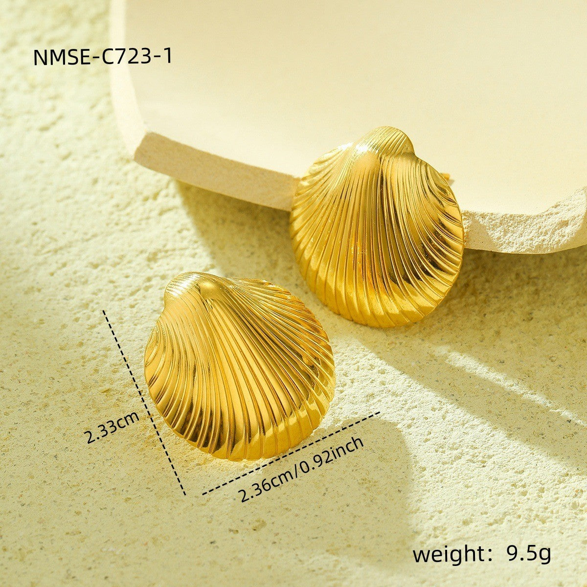 Pendientes, anillos y collar de acero inoxidable geométricos inspirados en el océano con chapado en oro de 18 quilates, textura de concha y detalles de estrellas