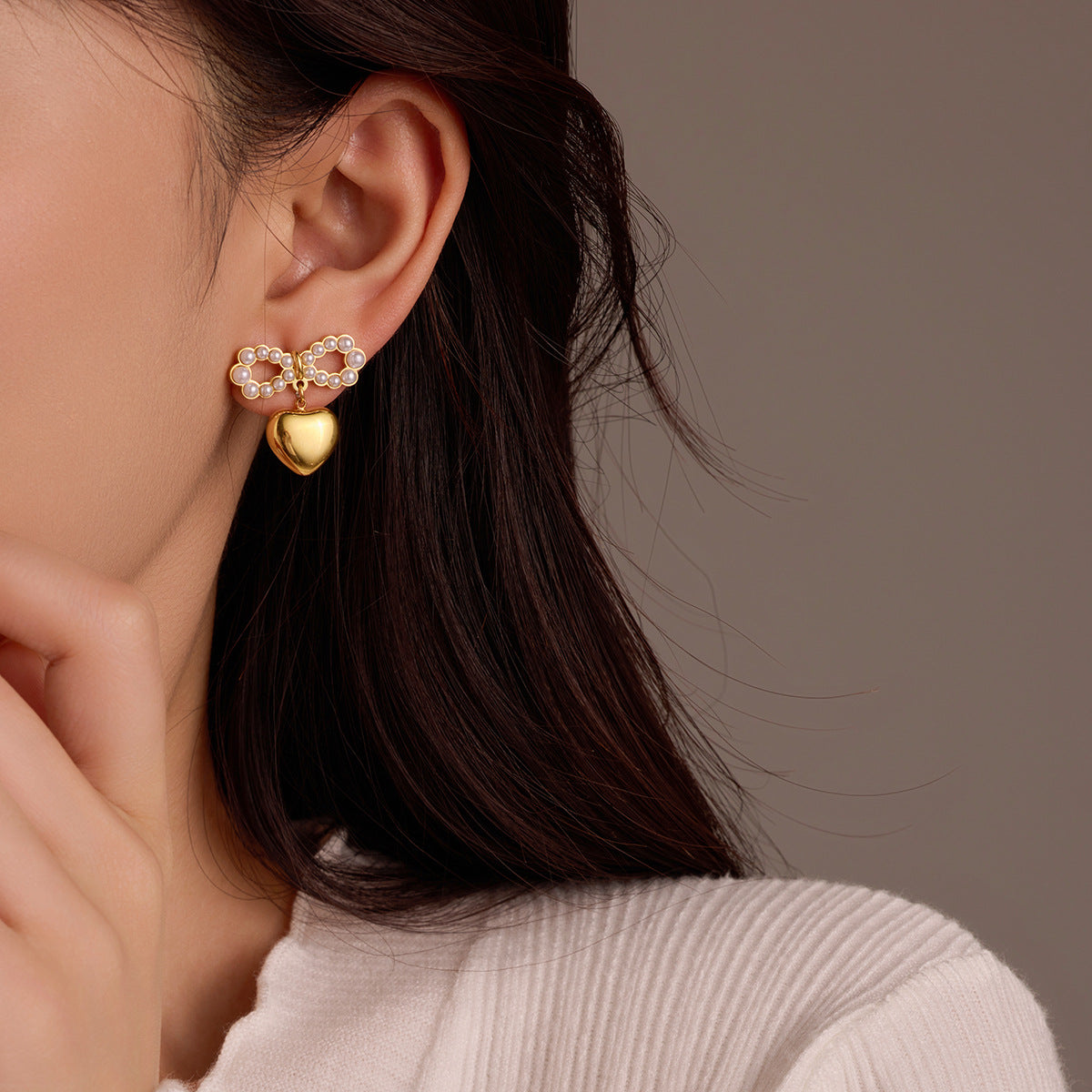 Elegant Bowknot Pearl Heart Pendant Stud Earrings in Stainless Steel with 18K Gold Plating