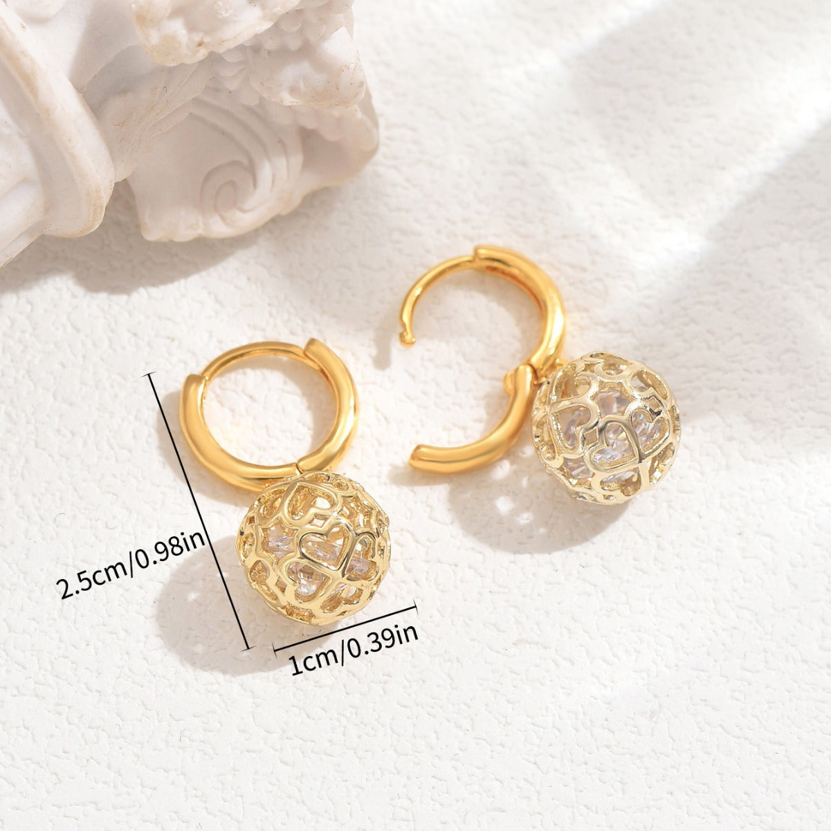 Orecchini a perno da donna Chic, minimalisti, geometrici, a cuore cavo, con zirconi incastonati, in rame con perni in acciaio inossidabile