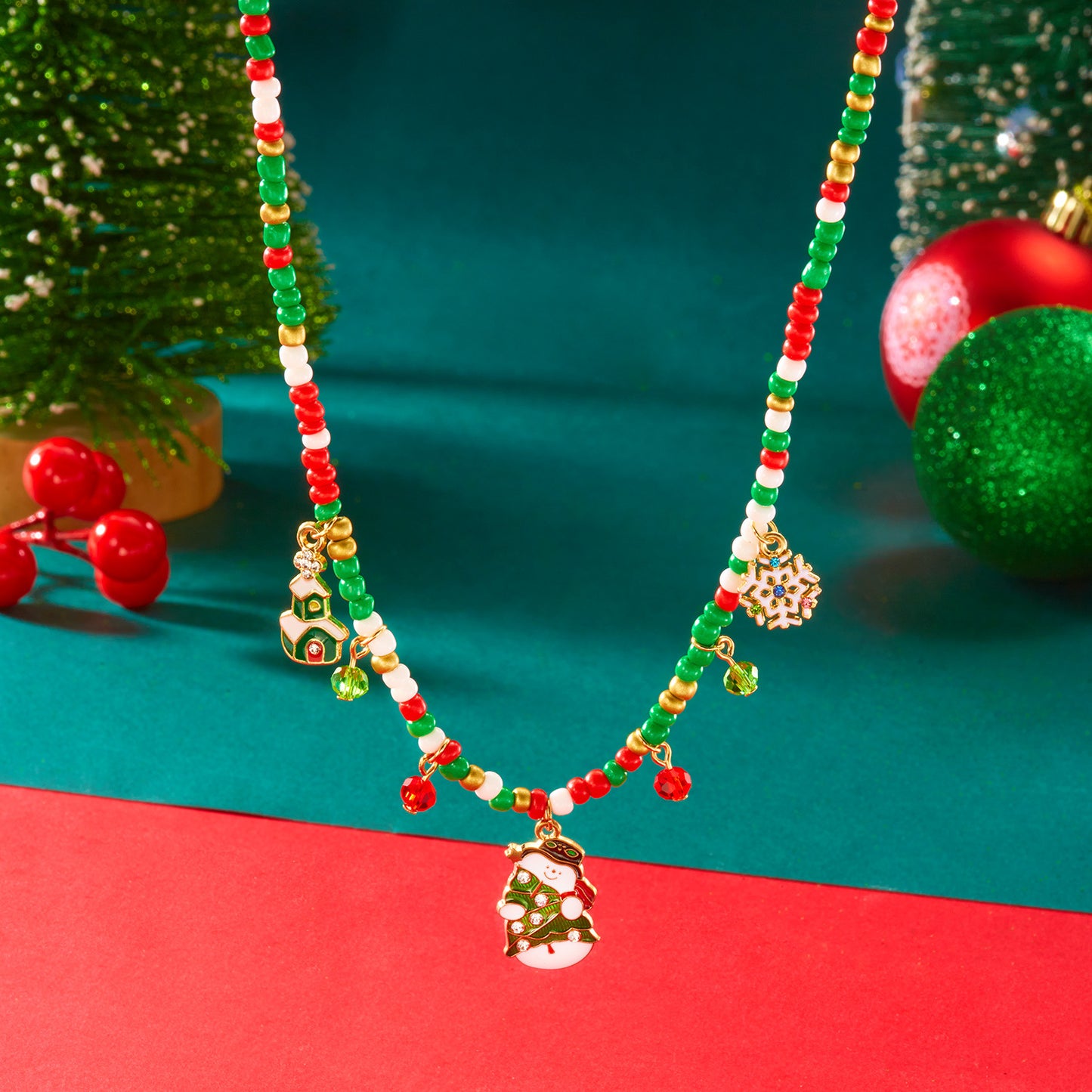 Casual Fashion Christmas Pendant Necklace for Women with Enamel Reindeer Snowman Bell Charms on Standard Chain