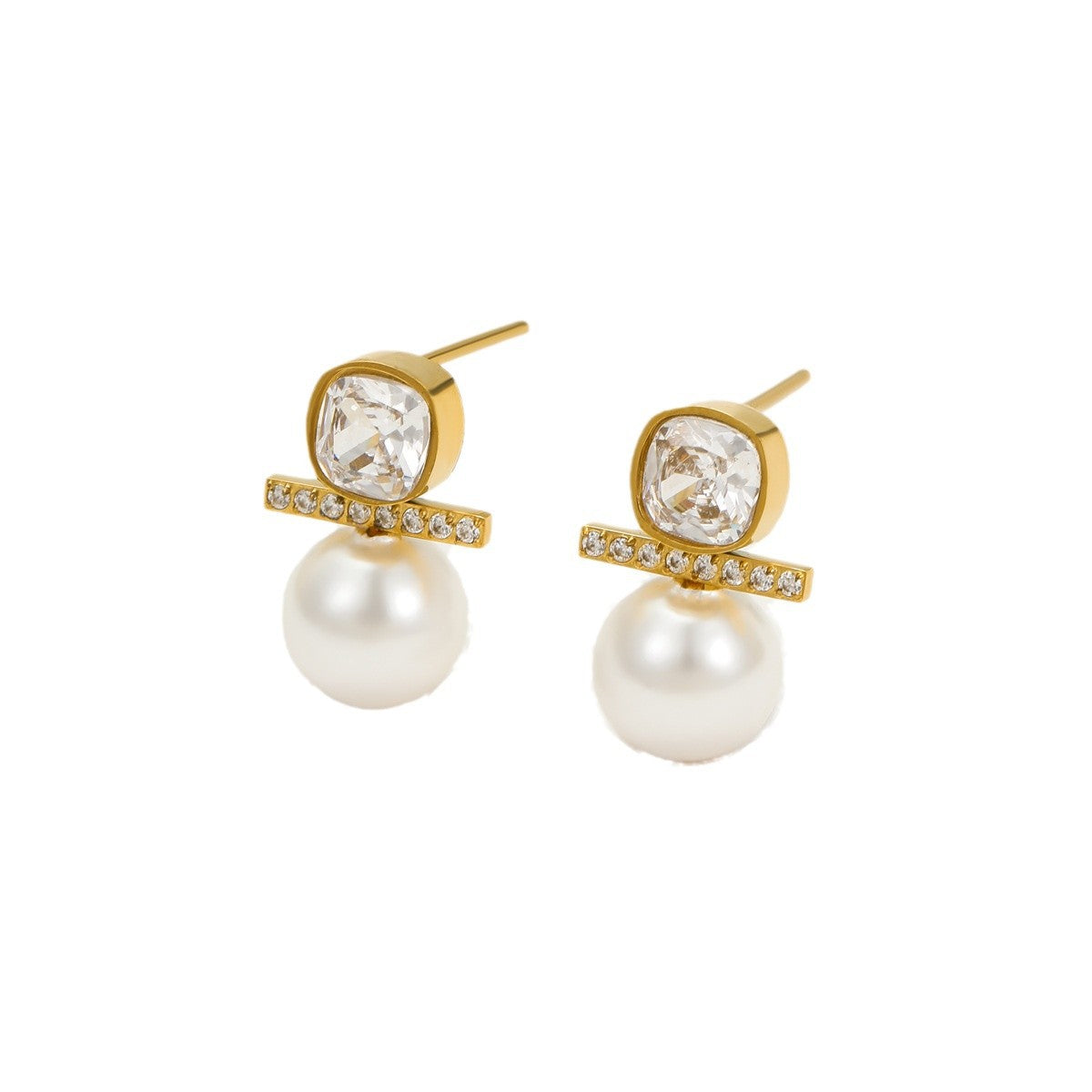 Orecchini a perno quadrati in stile vintage con perle e accenti in zirconia micro-pavé, in acciaio inossidabile con finitura galvanica