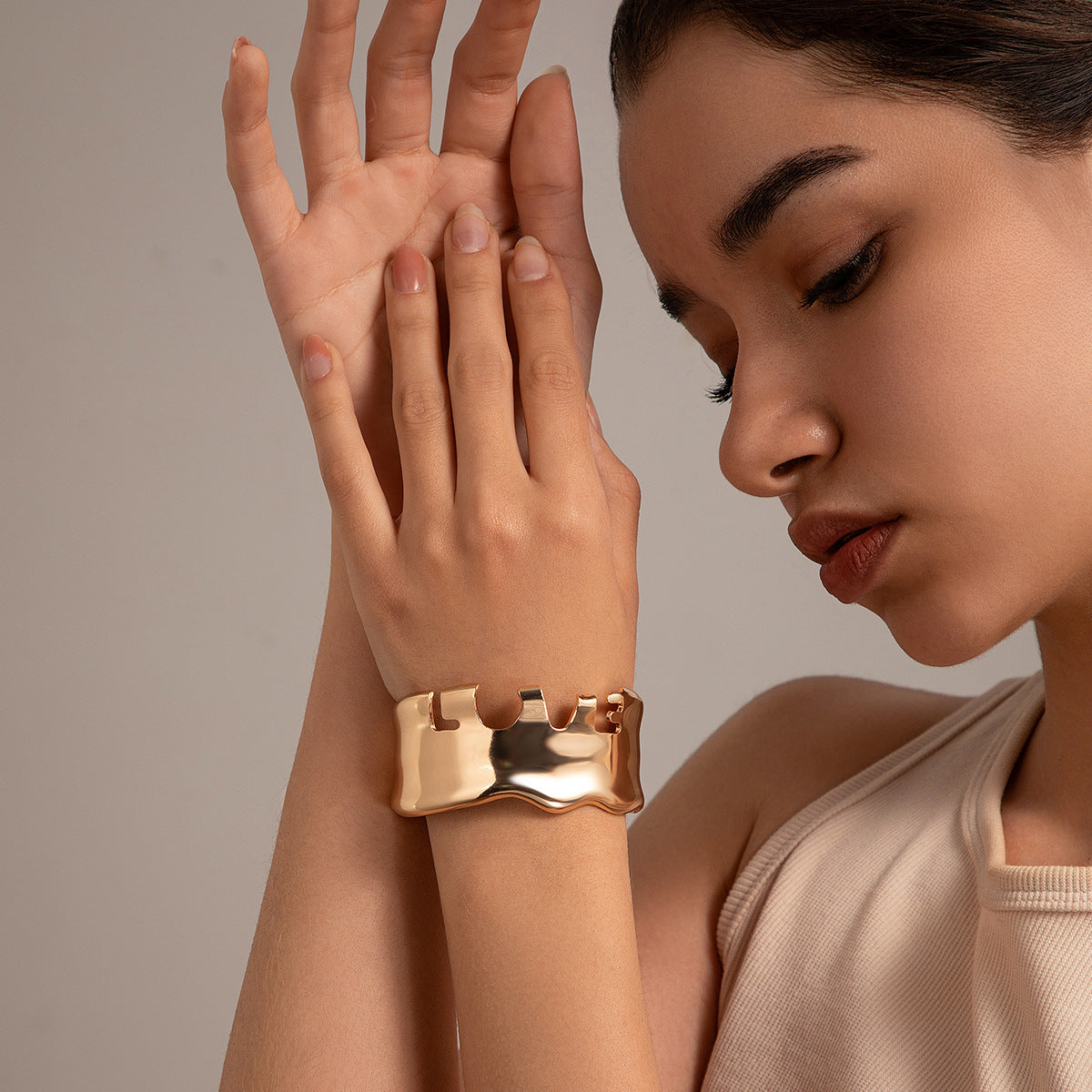 Minimalist Geometric Zinc Alloy Plated Open Cuff Bracelet