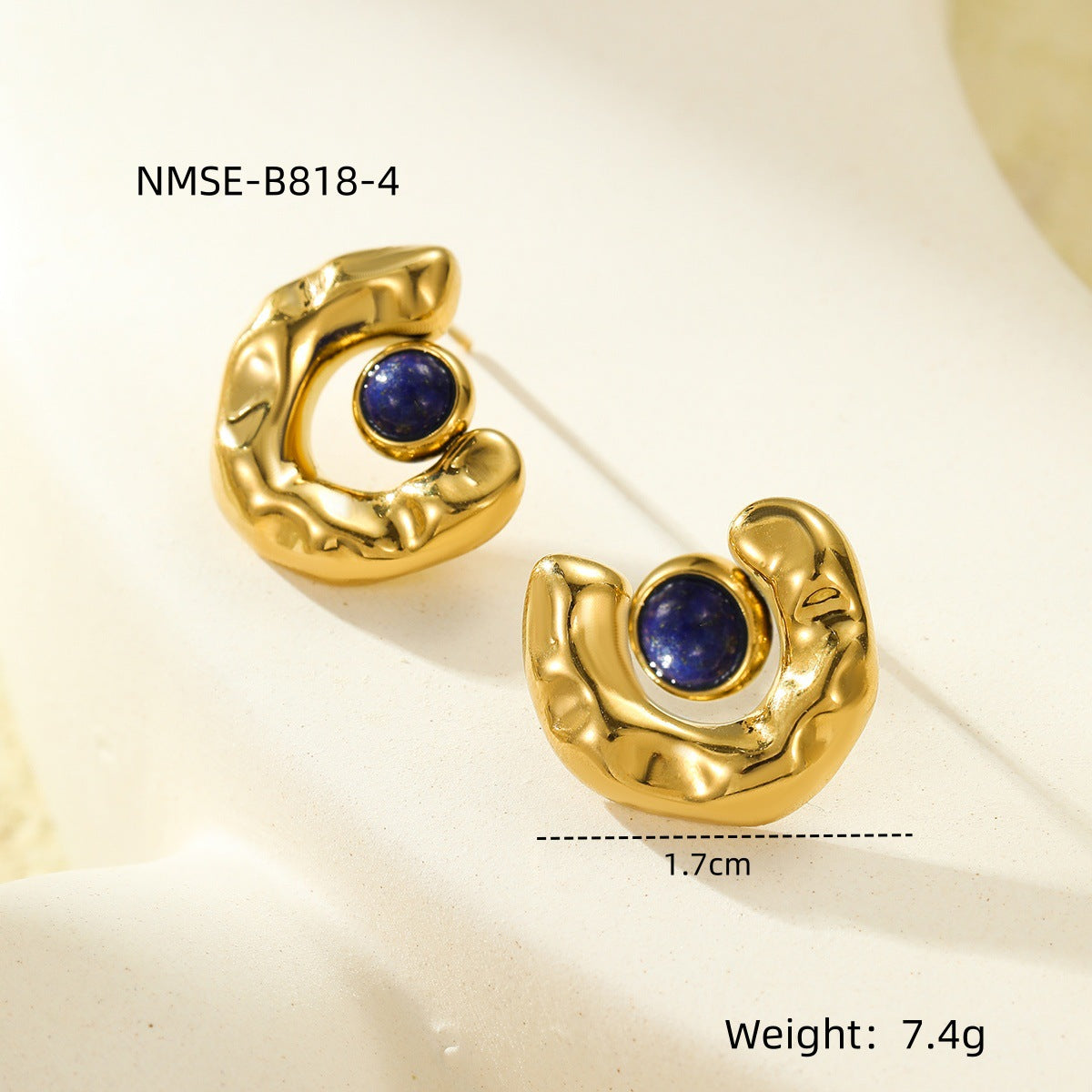 Pendientes de tuerca de acero de titanio en forma de C de estilo vintage con incrustaciones de piedra natural ojo de tigre y chapado en oro de 18 quilates