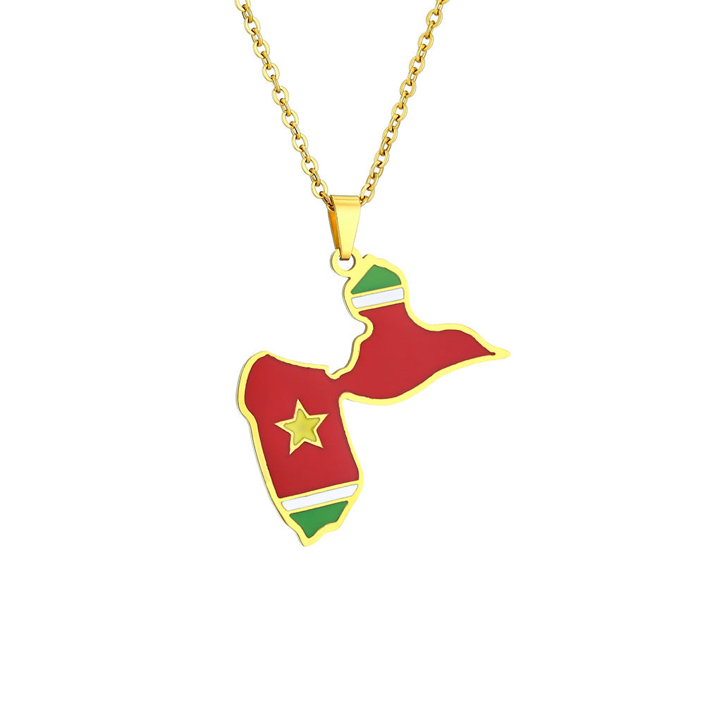 Collana Etnica Vintage con Pendente Geometrico in Acciaio Inossidabile con Ciondolo in Acciaio al Titanio e Finitura Placcata