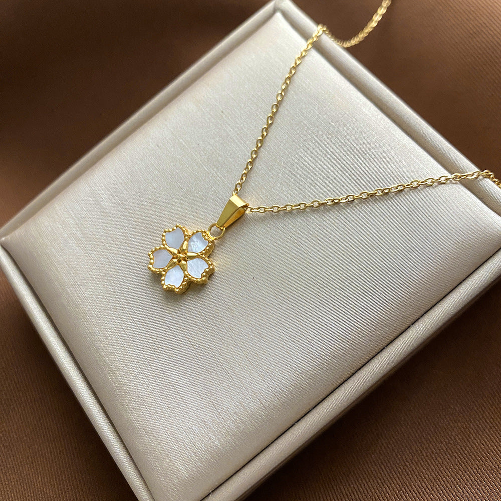 Collana con Ciondolo Floreale Minimalista per Donne e Uomini in Acciaio al Titanio con Catena a Serpente, Finitura Galvanizzata e Design Irregolare