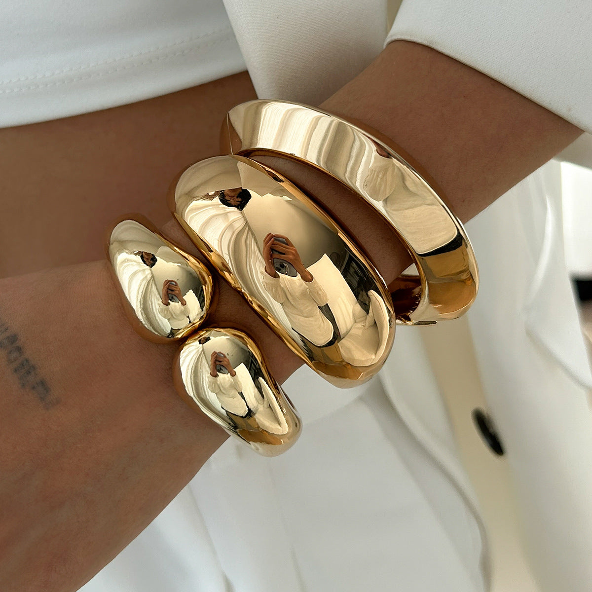Heavy Design Polished Double Teardrop Oval Zinc Alloy Plated Bracelet Set