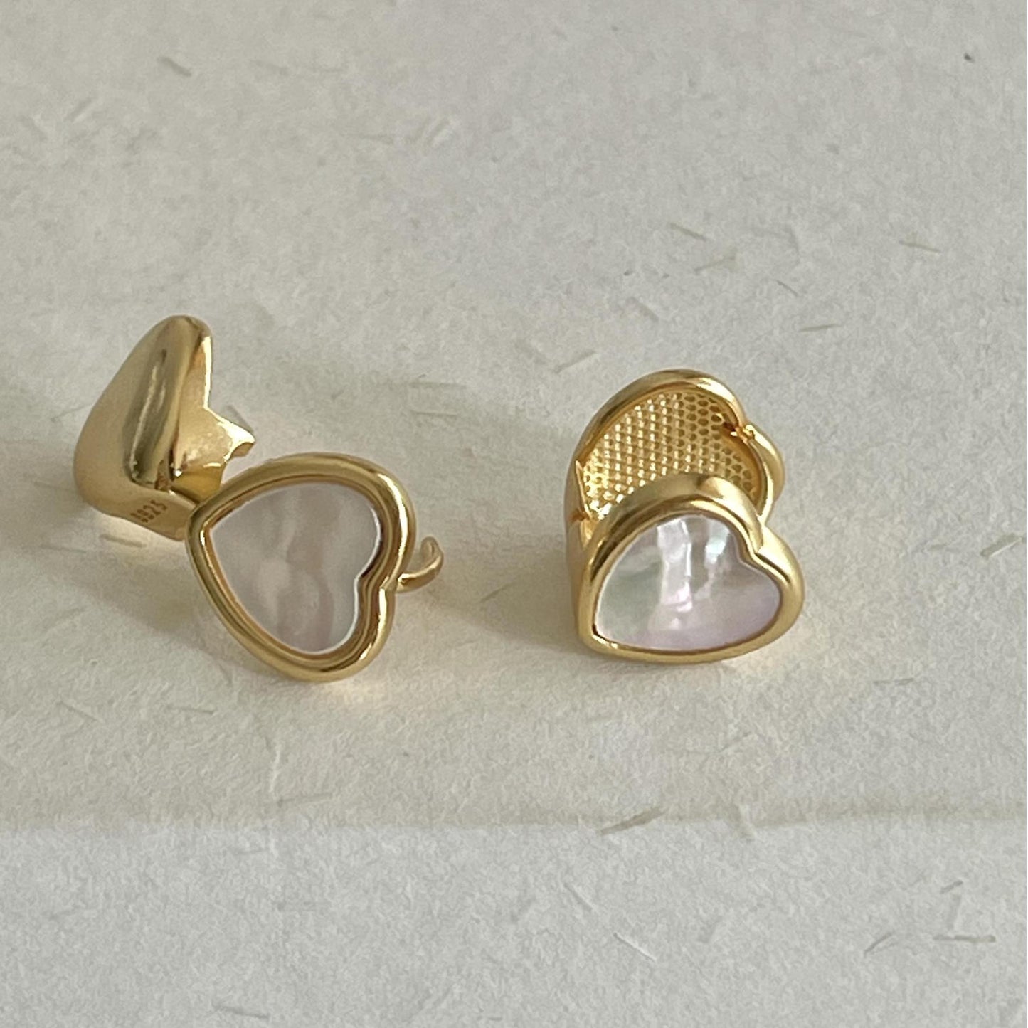 Pendientes Minimalistas de Plata de Ley 925 con Baño de Oro en Forma de Corazón, Estilo Dulce y Fresco