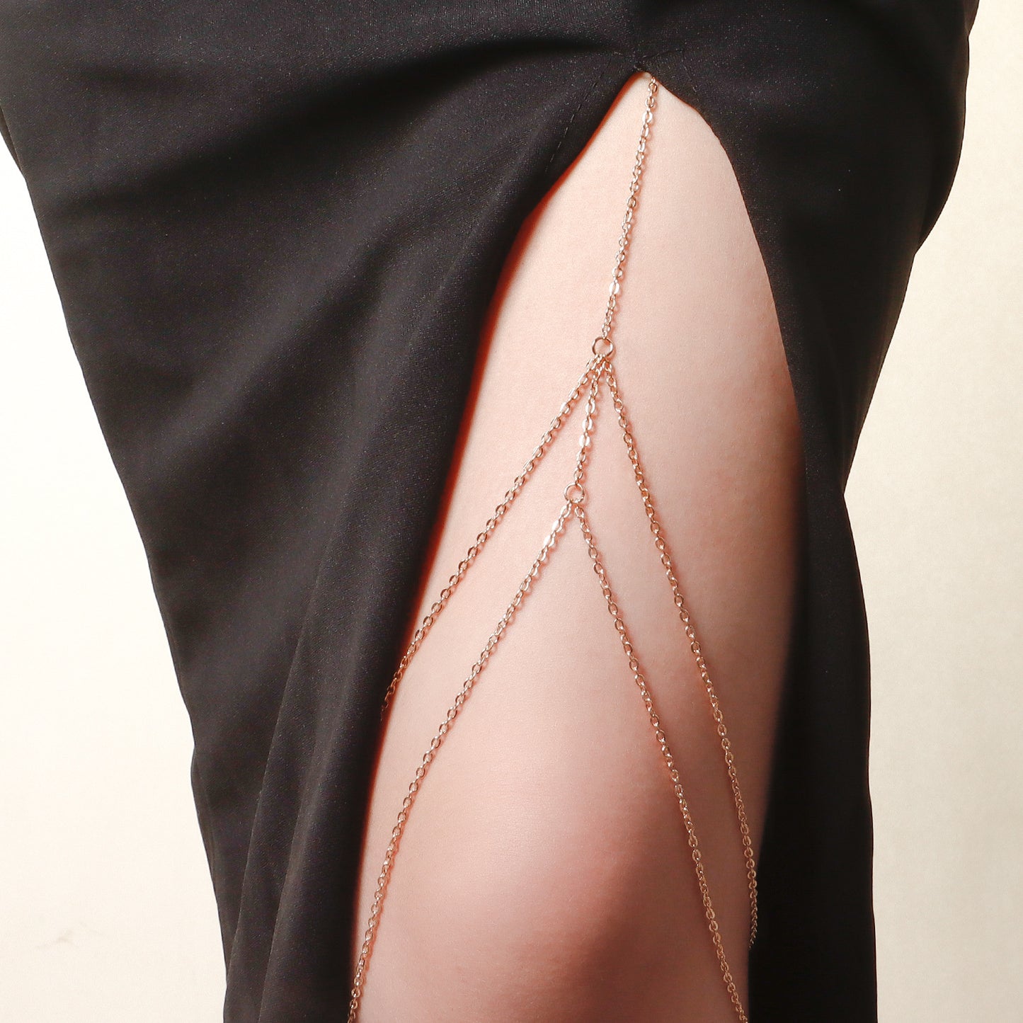 Minimalist Geometric Alloy Anklet for Women with Double-Layer Thin Chain Design