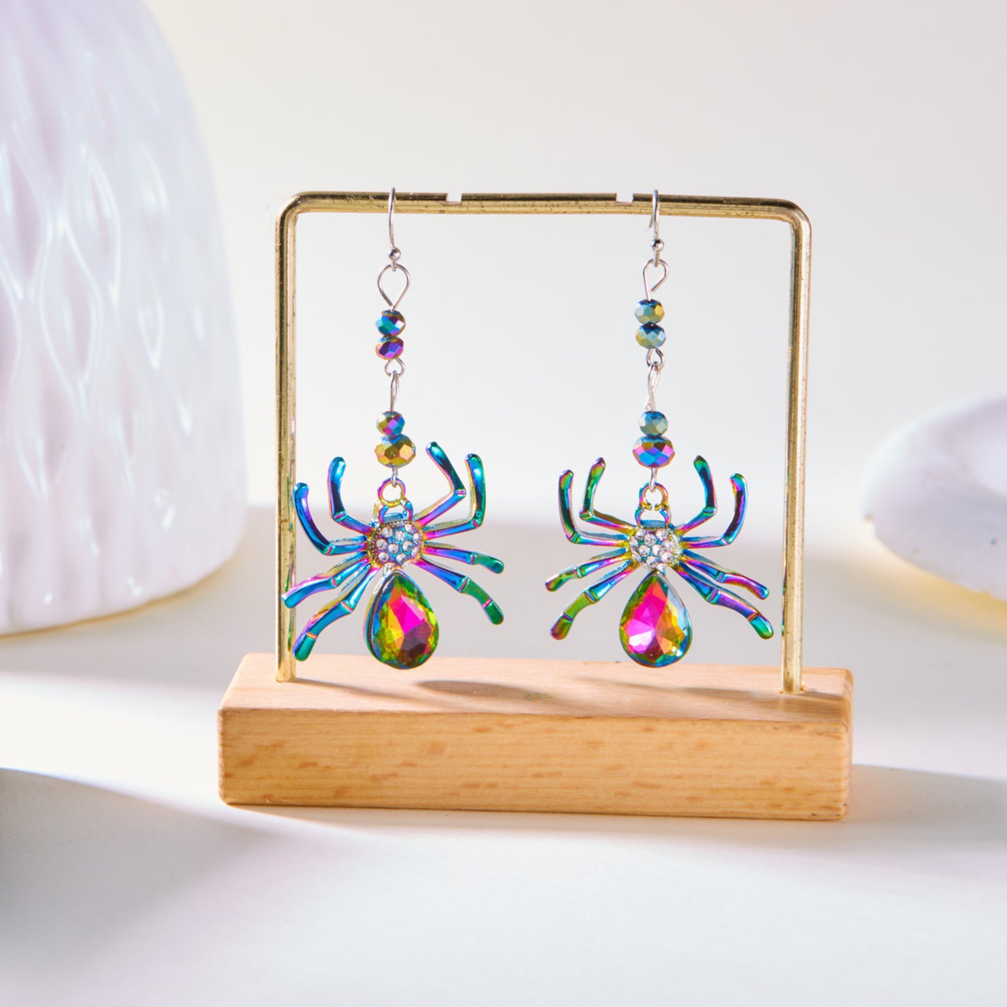 Halloween Spider Earrings in Alloy with Electroplated Finish for Women and Men Creative Animal-Shaped Fashion Accessory