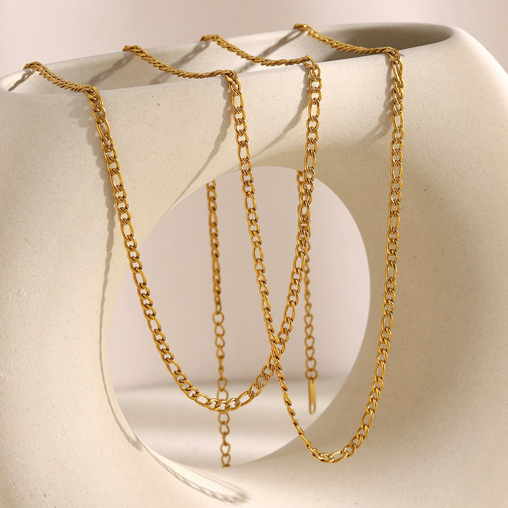 Collar Figaro de oro de 18 quilates chapado en acero inoxidable geométrico minimalista para mujer