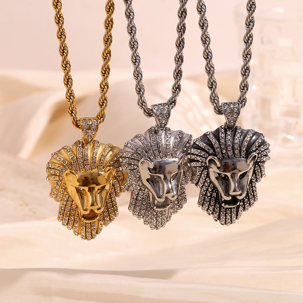 Collana con Pendente a Forma di Leone in Stile Hip Hop da Uomo con Corpo in Acciaio Inossidabile, Pendente in Acciaio al Titanio Elettroplaccato Oro 18K, Catena Intrecciata con Strass Incrostati