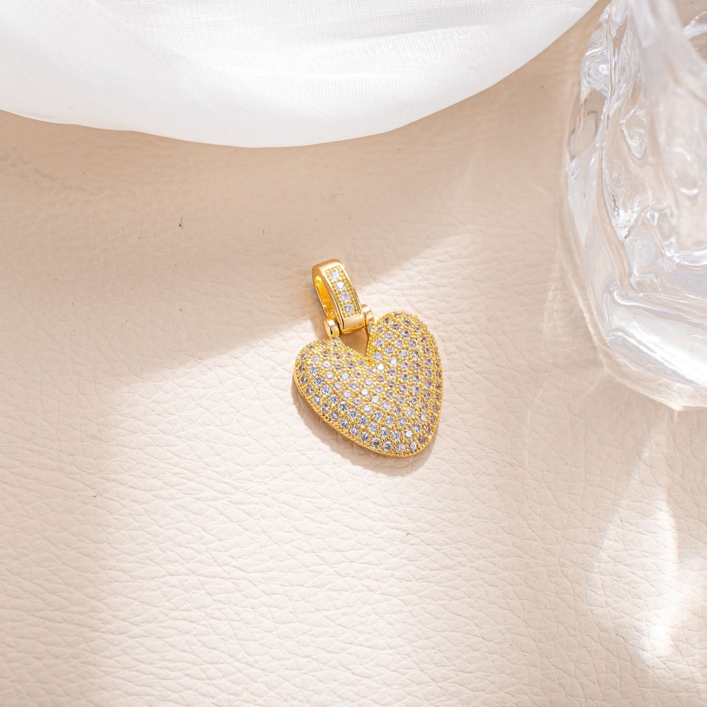 Minimalist Hip-hop Micro Inlaid Cubic Zirconia Letter Brass Pendant Necklace