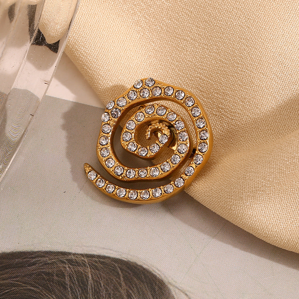 Broche minimalista de espiral geométrica en acero inoxidable con baño de oro de 18 quilates y microincrustaciones de diamantes de imitación blancos