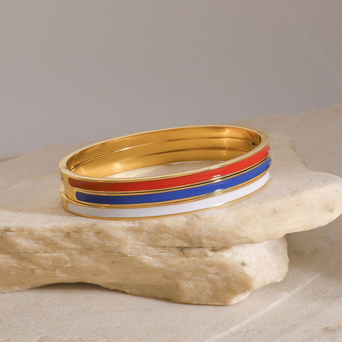Bracciale a Polsino Minimalista Geometrico in Acciaio Inossidabile Smaltato per Donna e Uomo